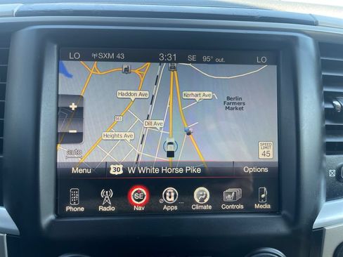 Used 2017 RAM 1500 Big Horn AWD/4WD image 24