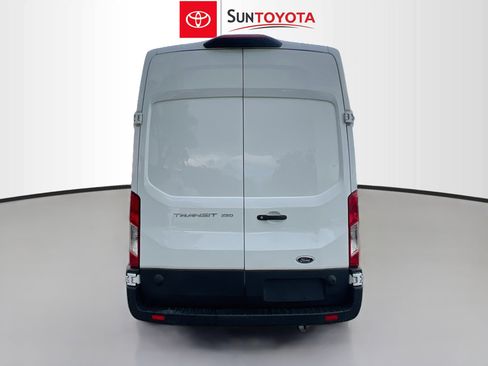 Used 2024 Ford Transit 250 148 High Roof Extended w/ Load Area Protection Package RWD image 5