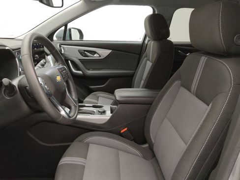 Used 2024 Chevrolet Blazer LT w/ Convenience Package FWD image 17