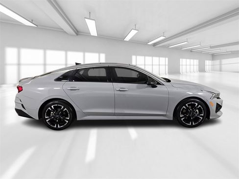 Used 2023 Kia K5 GT-Line image 8