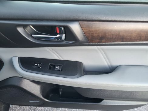 Used 2019 Subaru Outback 2.5i Limited w/ Protection Package #1 image 31