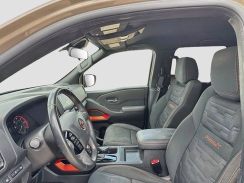 Used 2023 Nissan Frontier Pro-X w/ Technology Package RWD image 10