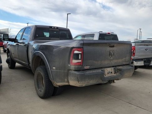 Used 2023 RAM 3500 Limited image 3