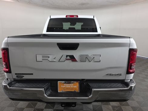 Certified 2026 RAM 2500 Big Horn AWD/4WD image 7