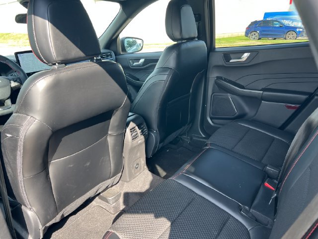 Used 2024 Ford Escape ST-Line w/ Tech Pack #1 AWD/4WD image 34