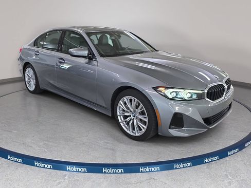 Used 2023 BMW 330i Sedan w/ Convenience Package RWD image 3