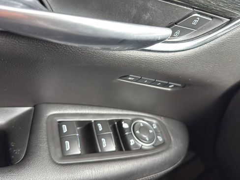 Used 2020 Cadillac XT5 Premium Luxury image 22