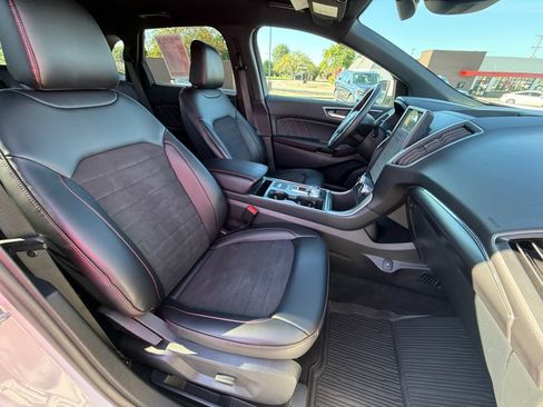 Used 2024 Ford Edge ST-Line AWD/4WD image 30