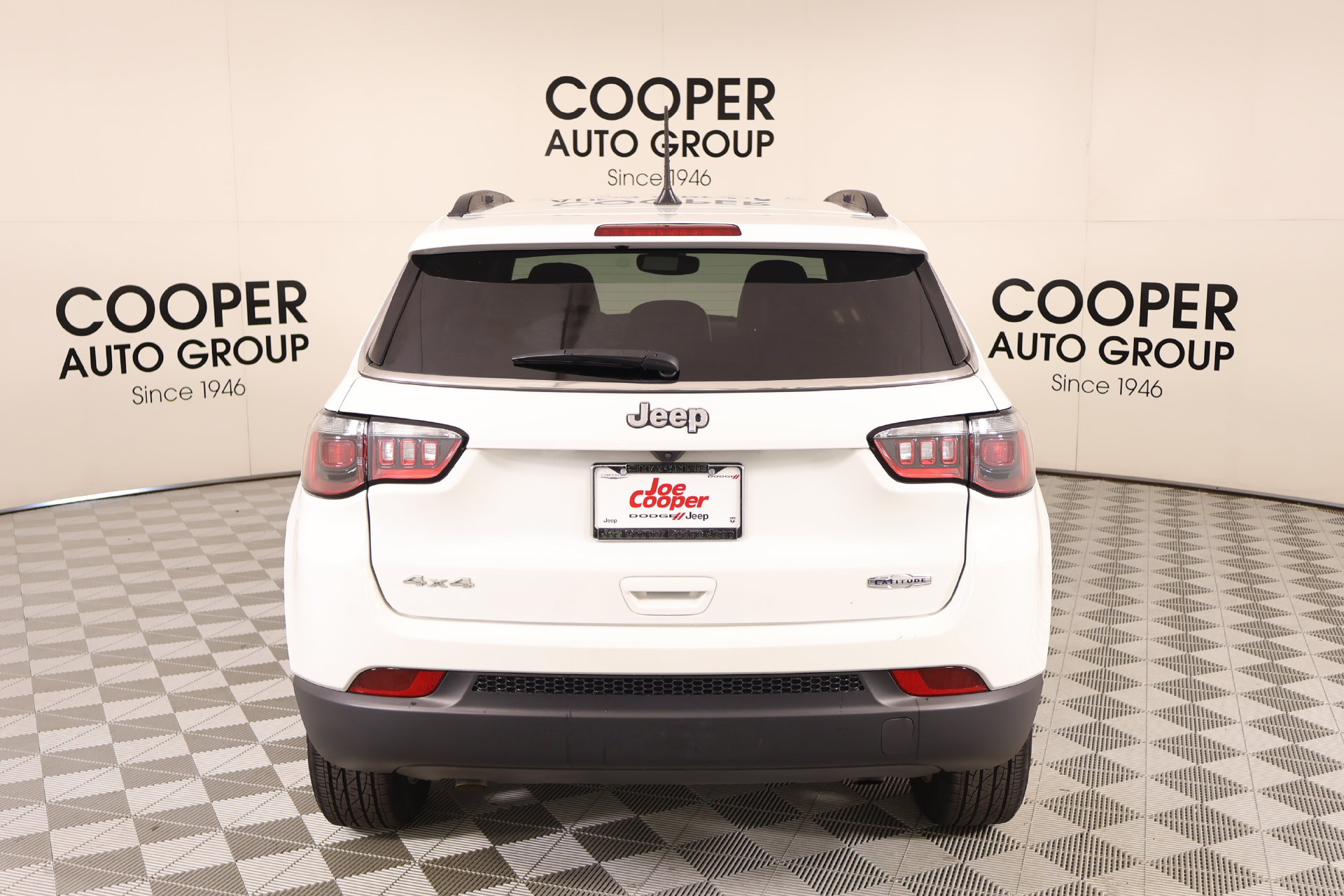 Used 2025 Jeep Compass Latitude AWD/4WD image 20