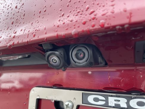 Used 2024 Toyota Highlander Platinum image 4