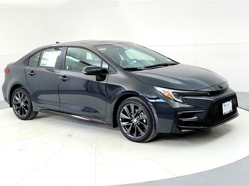 New 2026 Toyota Corolla XSE image 7