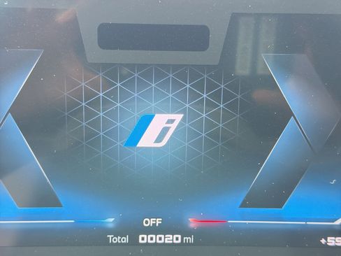 New 2026 BMW iX M70 image 18