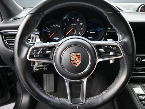 Used 2020 Porsche Macan AWD/4WD image 10