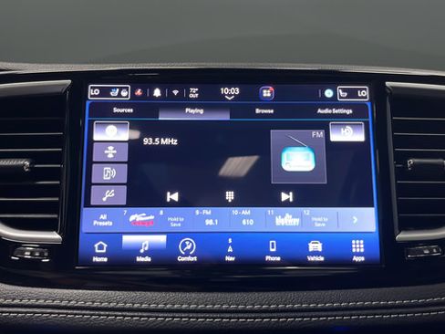 Used 2023 Chrysler Pacifica Limited w/ S Appearance Package FWD image 37