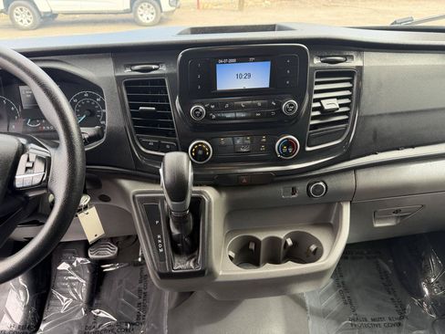Used 2020 Ford Transit 250 Medium Roof RWD image 19