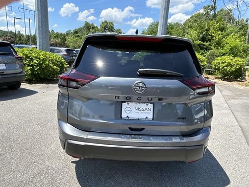 New 2026 Nissan Rogue Dark Armor AWD/4WD image 6