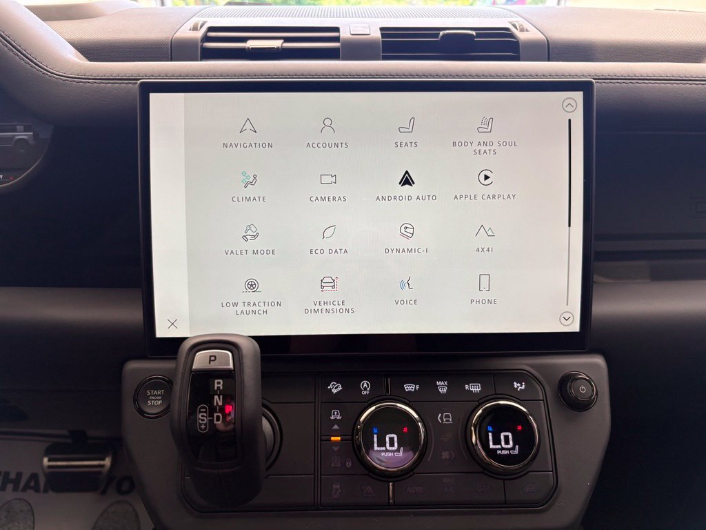 New 2026 Land Rover Defender 110 AWD/4WD image 30