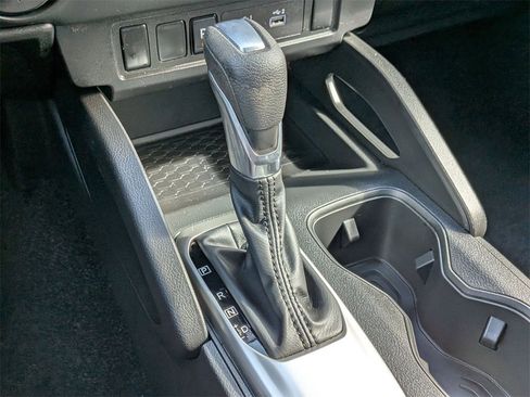 Used 2024 Nissan Frontier S w/ Technology Package image 18