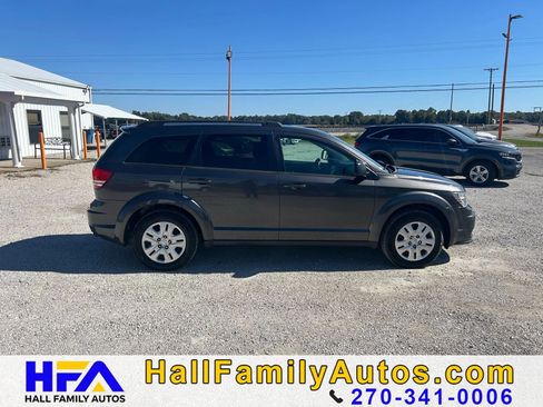 Used 2016 Dodge Journey SE w/ Flexible Seating Group FWD image 6