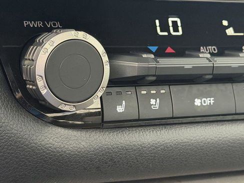 Certified 2026 Toyota Tundra Limited w/ Limited PVM Package image 18