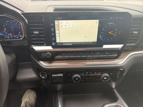 Used 2022 Chevrolet Silverado 1500 RST image 14