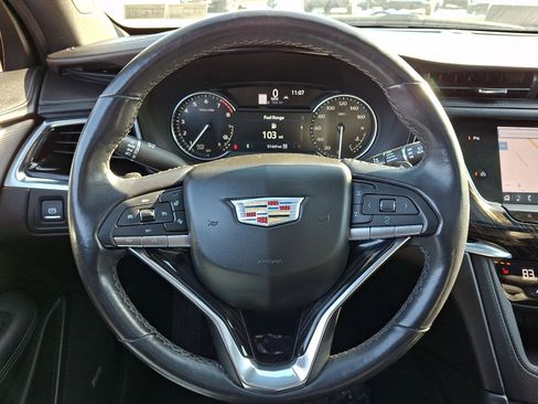 Used 2021 Cadillac XT6 Premium Luxury w/ LPO, Floor Liner Package image 21