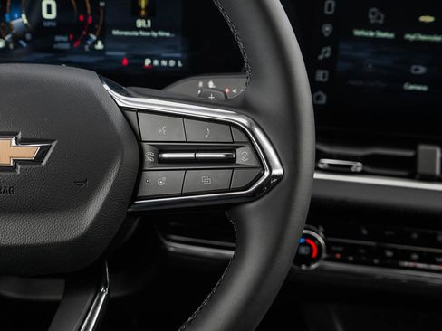 New 2026 Chevrolet Equinox LT w/ Convenience Package II image 22