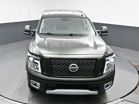 Used 2019 Nissan Titan PRO-4X w/ Pro-4x Convenience Package image 14