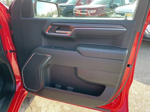 Used 2024 Chevrolet Silverado 1500 LT image 29