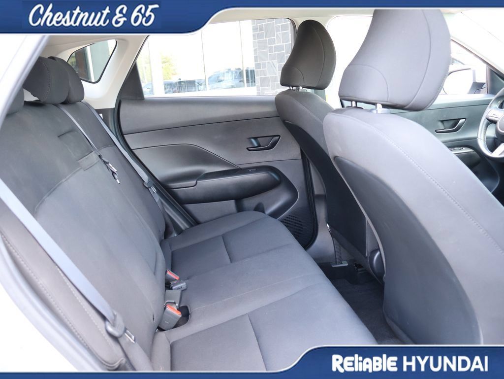 Certified 2024 Hyundai Kona SEL w/ Convenience Package FWD image 12