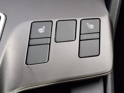 Certified 2026 Kia Sportage SX FWD image 7