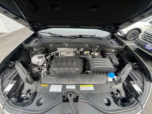 Used 2026 Volkswagen Atlas SE AWD/4WD image 32