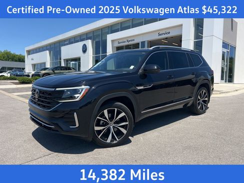 Certified 2025 Volkswagen Atlas SEL Premium R-Line AWD/4WD image 1