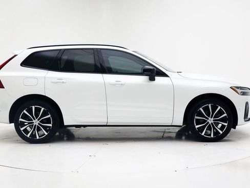 Used 2024 Volvo XC60 B5 Plus w/ Protection Package Premier image 3