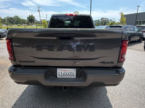 Used 2026 RAM 2500 Big Horn AWD/4WD image 9