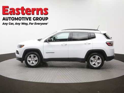 Used 2022 Jeep Compass Latitude w/ Convenience Group FWD image 60