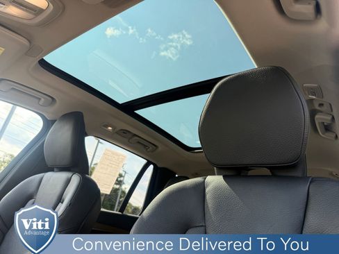 Certified 2023 Volvo XC90 B6 Plus w/ Protection Package Premier image 19