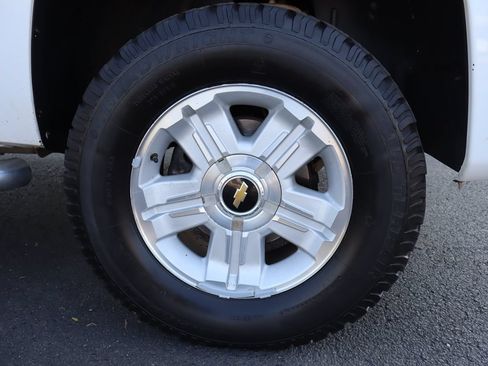 Used 2011 Chevrolet Silverado 1500 LT w/ All-Star Edition AWD/4WD image 42
