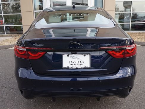 Used 2024 Jaguar XF R-Dynamic SE image 8