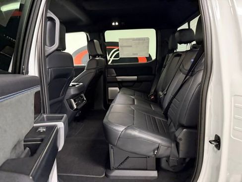 New 2026 Ford F250 Platinum w/ FX4 Off-Road Package image 17