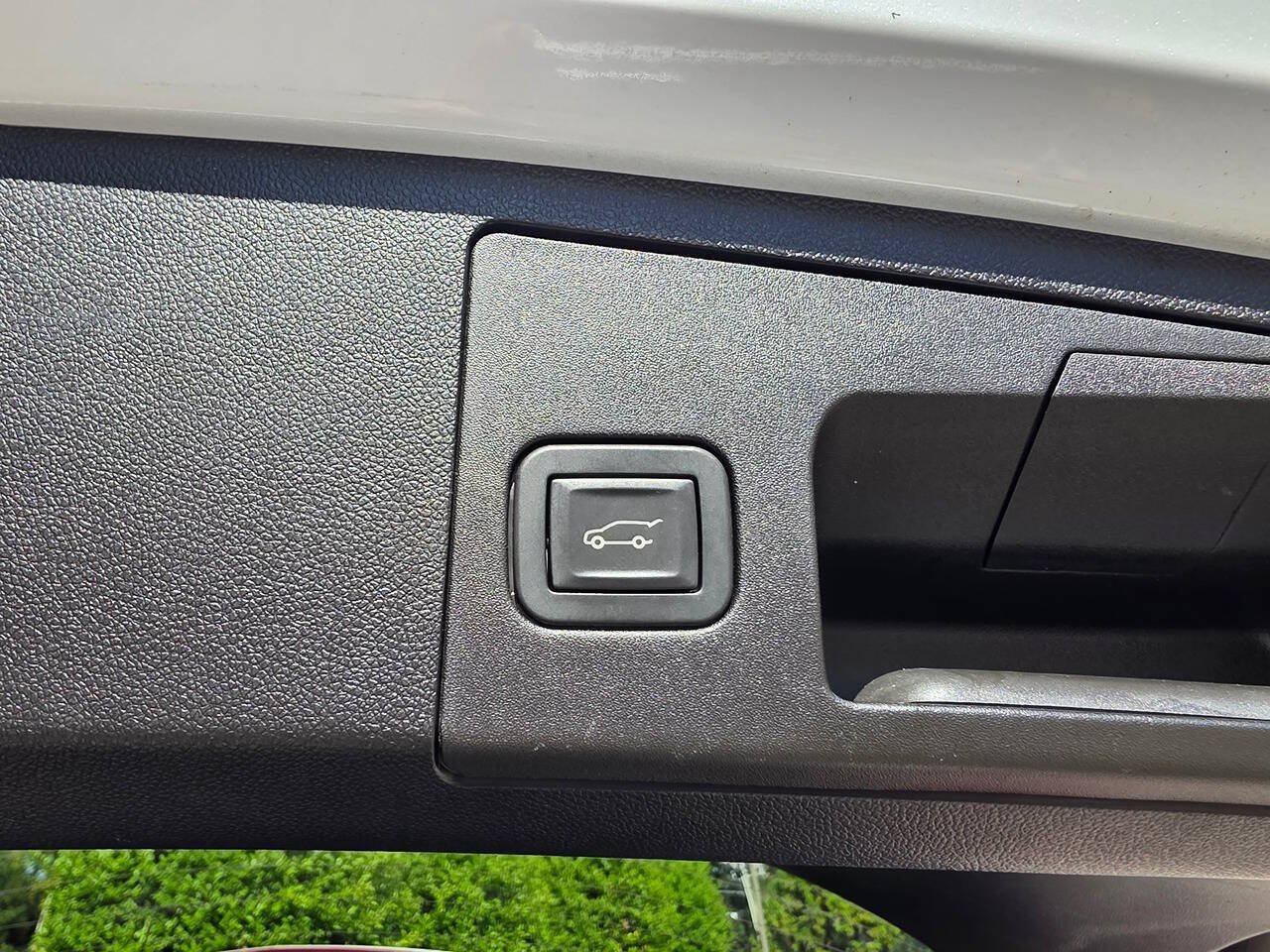 Used 2019 Cadillac XT4 Premium Luxury w/ Driver Awareness Package FWD image 42
