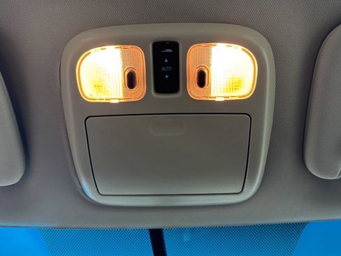 Used 2010 Ford Fusion SE image 24