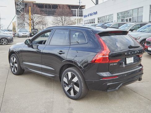 New 2025 Volvo XC60 T8 Plus w/ Protection Package Premier image 7
