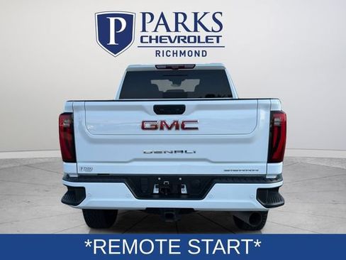 Used 2024 GMC Sierra 2500 Denali w/ Denali Reserve Package AWD/4WD image 6