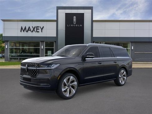 New 2026 Lincoln Navigator L Black Label AWD/4WD image 47