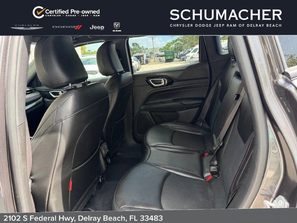 Certified 2023 Jeep Compass Trailhawk AWD/4WD image 12