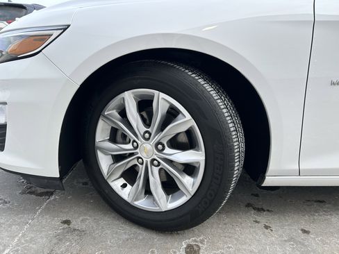 Used 2020 Chevrolet Malibu LT w/ Fleet LT Safety Plus Package image 10