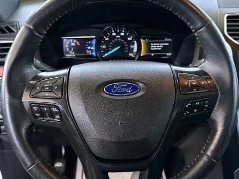 Used 2017 Ford Explorer Sport w/ Equipment Group 401A AWD/4WD image 29