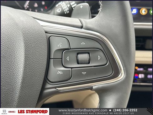 Used 2023 Buick Envision Preferred image 23
