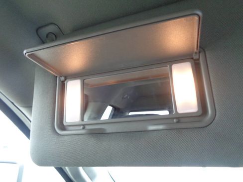 Used 2017 Ford F250 Lariat w/ Chrome Package image 79